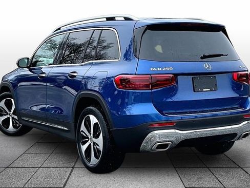New 2026 Mercedes-Benz GLB 250 4MATIC image 4