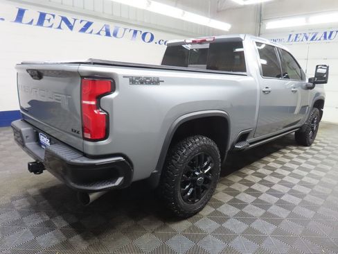 Used 2025 Chevrolet Silverado 2500 LTZ w/ LTZ Plus Package image 5