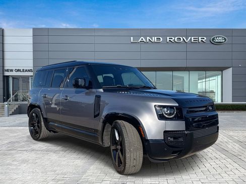 Used 2024 Land Rover Defender 110 X image 5