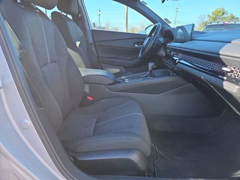 Used 2024 Honda Accord Sport image 15
