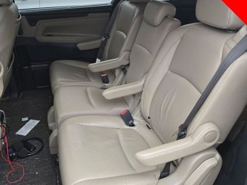 Used 2022 Honda Odyssey Touring image 6