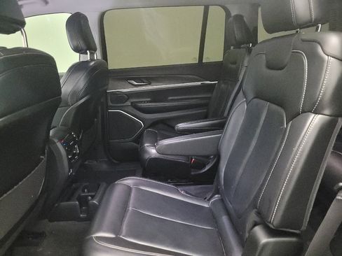 Used 2021 Jeep Grand Cherokee L Limited image 18