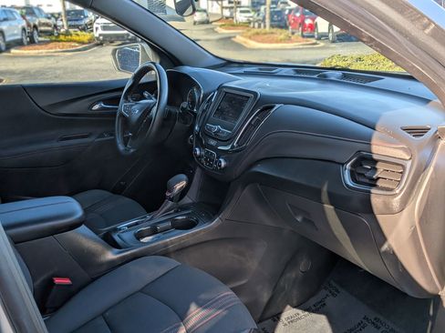 Certified 2023 Chevrolet Equinox RS image 22