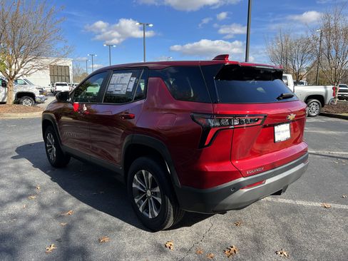 New 2026 Chevrolet Equinox LT w/ Safety and Technology Package image 8