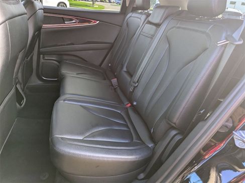 Certified 2023 Lincoln Nautilus Standard w/ Premium Package image 25