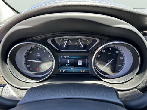 Used 2020 Buick Envision Essence w/ Experience Buick Package image 34