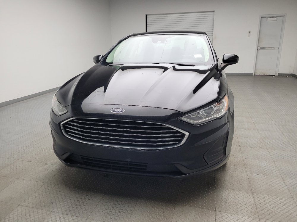 Used 2020 Ford Fusion SE FWD image 15