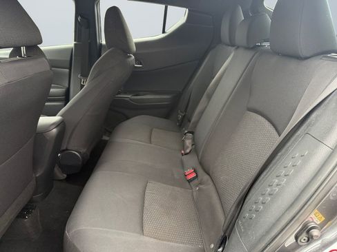 Used 2018 Toyota C-HR XLE image 13