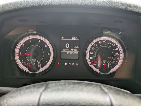 Used 2021 RAM 1500 Classic SLT image 22