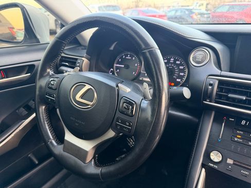 Used 2018 Lexus IS 300 image 70