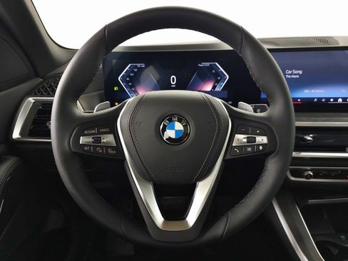 Used 2026 BMW X5 xDrive40i w/ Parking Assistance Package image 15