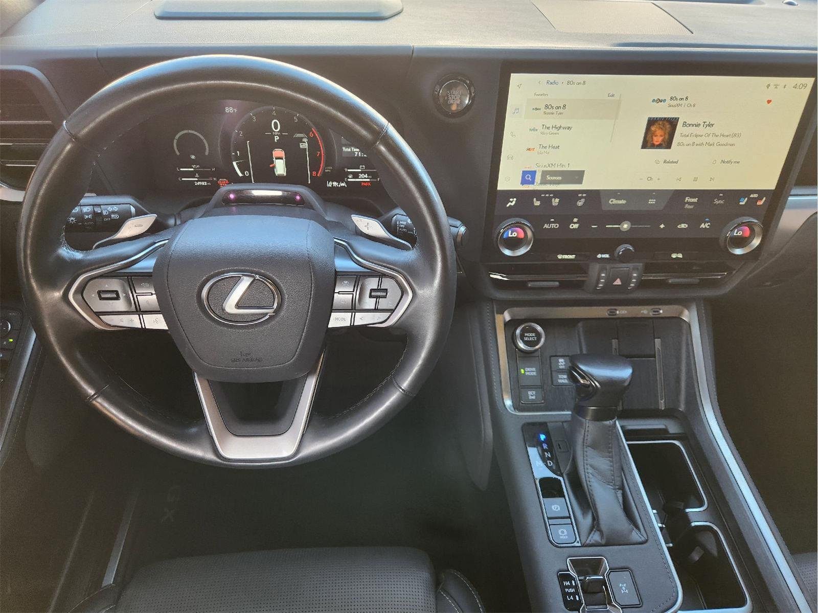 Used 2025 Lexus GX 550 w/ Accessory Package (2T) AWD/4WD image 27
