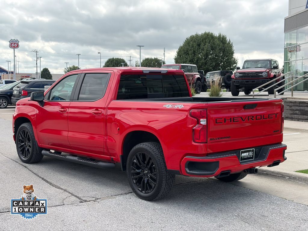 Used 2021 Chevrolet Silverado 1500 RST w/ Rally Edition AWD/4WD image 4