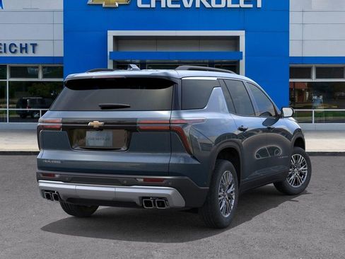 New 2026 Chevrolet Traverse LT w/ Driver Confidence Package FWD image 4