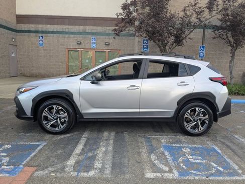 Used 2025 Subaru Crosstrek 2.0i Premium AWD/4WD image 5