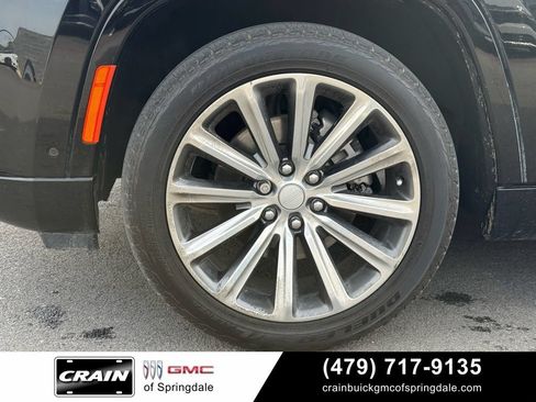 Used 2022 Jeep Grand Wagoneer Series II w/ Convenience Group III AWD/4WD image 35