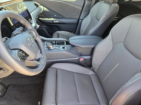 New 2026 Lexus TX 350 AWD image 8