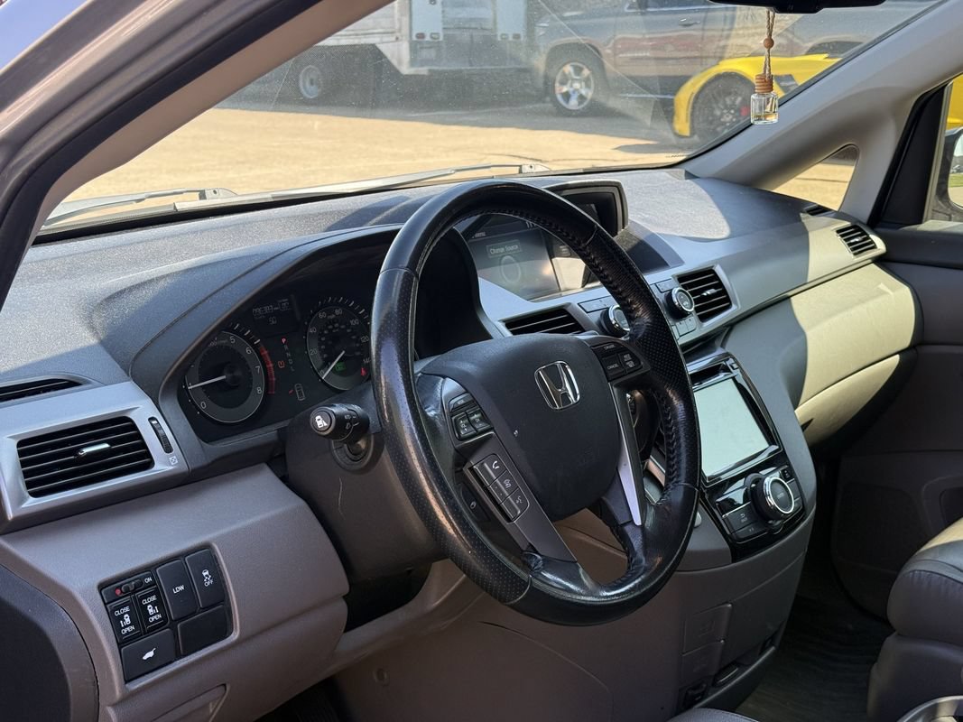 Used 2017 Honda Odyssey EX-L image 7
