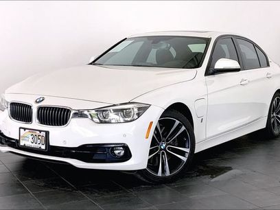 Used 2018 BMW 330e w/ Convenience Package