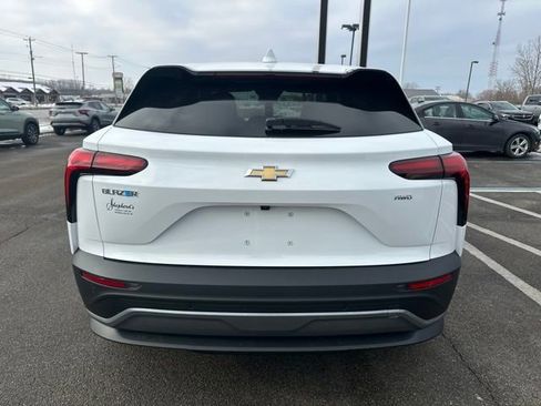 New 2026 Chevrolet Blazer EV LT image 15