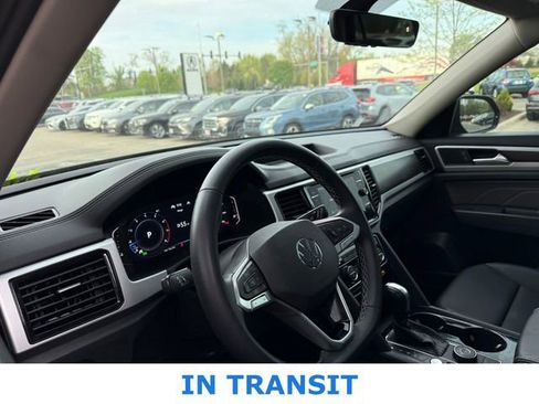 Used 2023 Volkswagen Atlas SE AWD/4WD image 8