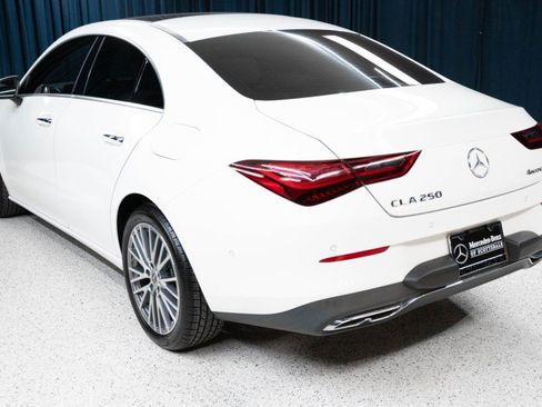 Certified 2026 Mercedes-Benz CLA 250 4MATIC image 7