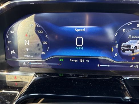 Certified 2025 Chevrolet Silverado 1500 LT Trail Boss w/ LPO, Dark Essentials Package image 9