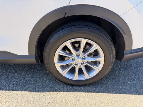 Used 2023 Honda CR-V EX image 8