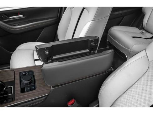 New 2026 MAZDA CX-90 Plug-In Hybrid w/ Preferred image 11