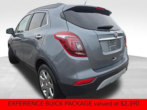 Used 2019 Buick Encore Essence w/ Experience Buick Package FWD image 3