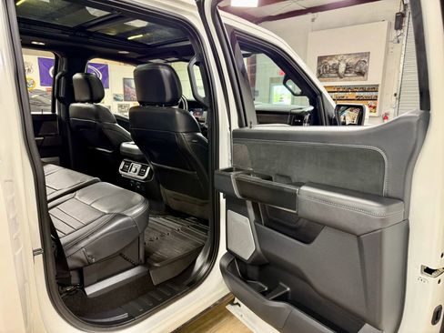 Used 2022 Ford F150 Platinum w/ Equipment Group 701A High AWD/4WD image 17