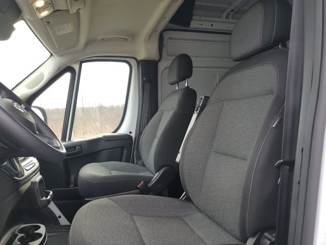 Used 2025 RAM ProMaster 2500 w/ Convenience Group FWD image 13