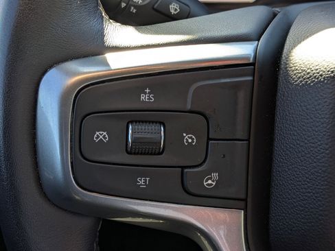 Used 2022 Chevrolet Silverado 1500 RST image 11