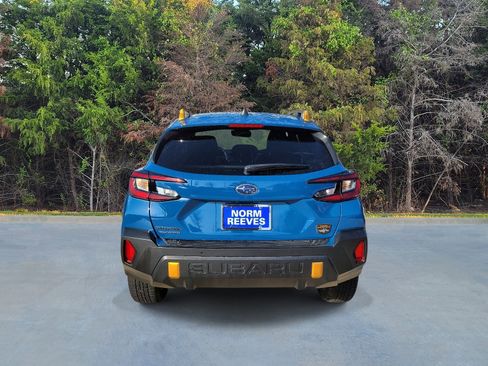Used 2024 Subaru Crosstrek 2.5i Wilderness w/ Crosstrek Mirror Package image 18
