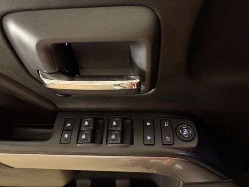 Used 2015 Chevrolet Silverado 2500 LT w/ LT Convenience Package AWD/4WD image 19