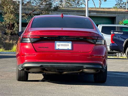 Used 2023 Honda Accord EX image 4