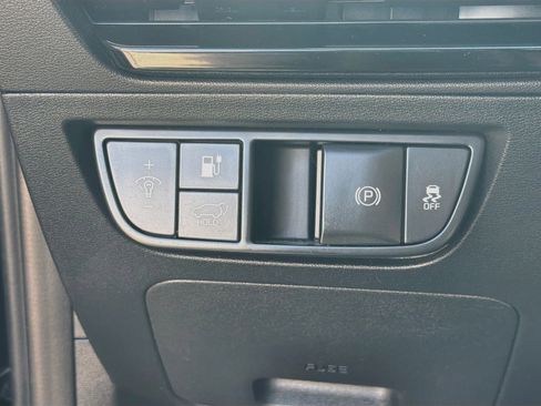 Used 2024 Kia EV6 Wind AWD/4WD image 17