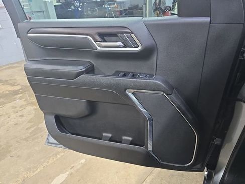 Used 2024 GMC Sierra 1500 SLT AWD/4WD image 26