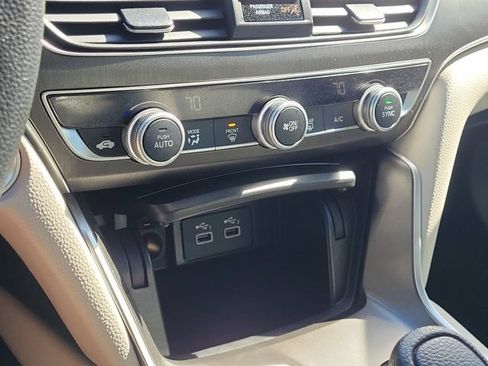 Certified 2022 Honda Accord LX image 23