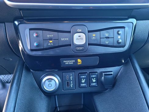Used 2024 Nissan Leaf SV Plus FWD image 27