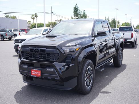 New 2026 Toyota Tacoma TRD Sport AWD/4WD image 8