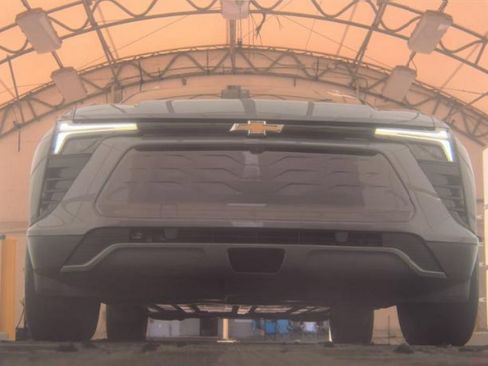 Used 2024 Chevrolet Blazer EV LT AWD/4WD image 3
