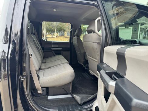 Used 2017 Ford F250 XLT w/ XLT Premium Package image 27