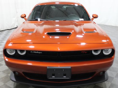 Used 2021 Dodge Challenger R/T Scat Pack RWD image 37