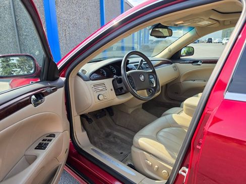 Used 2011 Buick Lucerne CXL FWD image 21