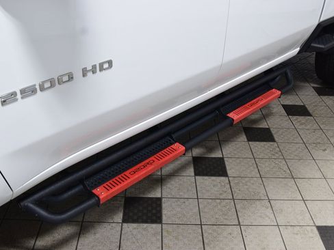 Used 2024 Chevrolet Silverado 2500 Custom w/ Custom Value Package image 31