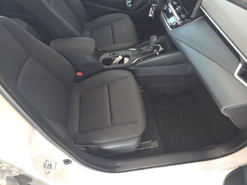 Used 2025 Toyota Corolla LE FWD image 27