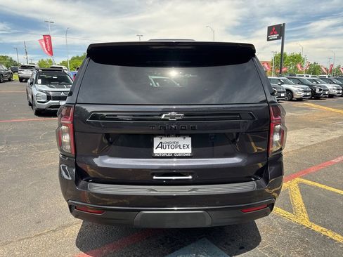 Used 2023 Chevrolet Tahoe Z71 w/ Luxury Package AWD/4WD image 7