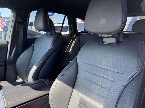 Used 2023 Mercedes-Benz GLC 300 4MATIC image 23
