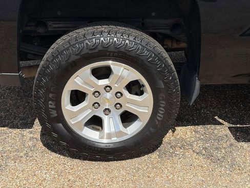 Used 2015 Chevrolet Silverado 1500 LT w/ All Star Edition AWD/4WD image 5